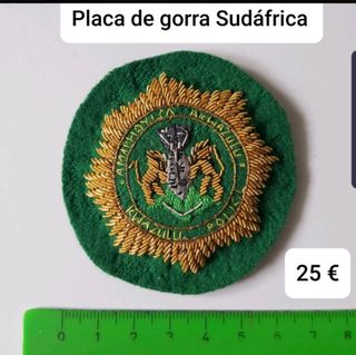 Insignias Policía varios países 