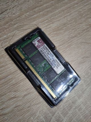 Kingston KVR800D2S6/2G