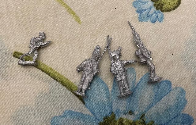 Modelli saldati in metallo bianco 1/72 1/76