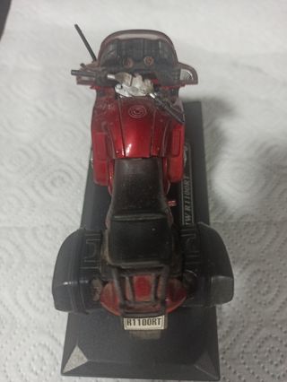 Maqueta moto BMW