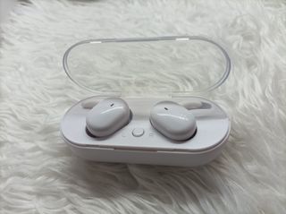 AURICULARES BLUETOOTH CON CAJA DE CARGA,NUEVOS.