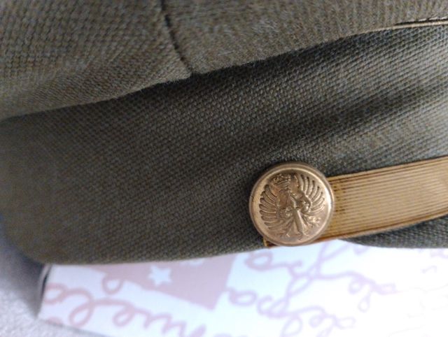 Gorra, Hombreras y Gemelos Militares.