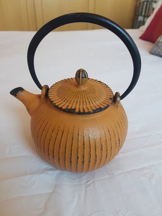 Tetera hierro colado