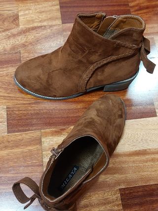 Botines marrones talla 38