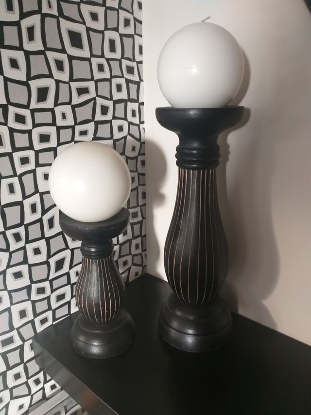 Portavelas - candelabros madera.