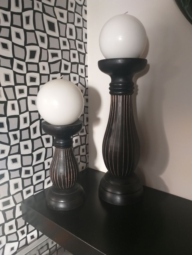 Portavelas - candelabros madera.