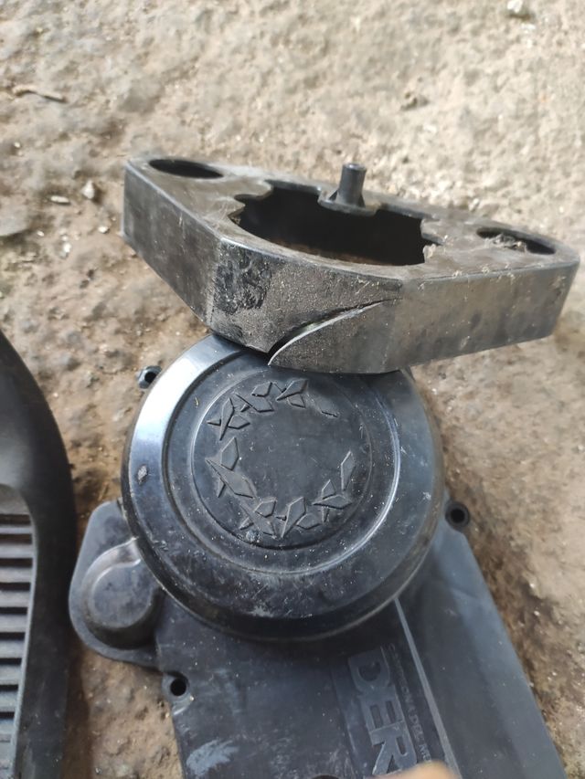 tapas motor derbi variant