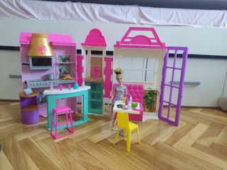 Barbie cook'n Grill Restaurant