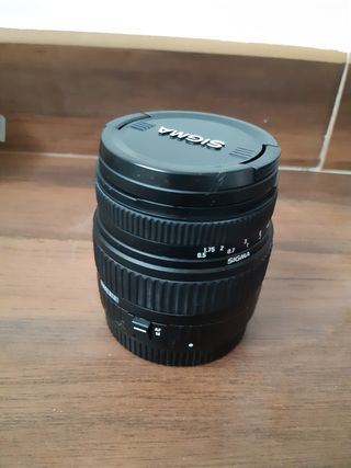 Sigma 28-70 f/2.8-4 Aspherical para Nikon