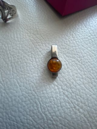 Precioso colgante ámbar natural