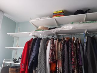 vestidor/organizador de ropa/armario abierto