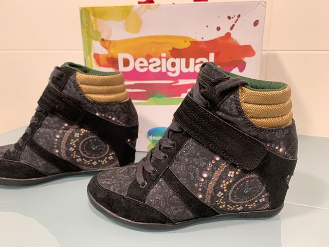 ZAPATILLAS ALTAS MUJER (Número 38)