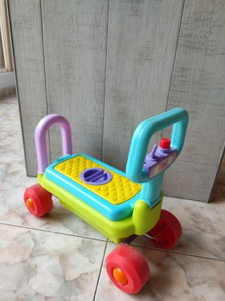 Correpasillos con maletero 