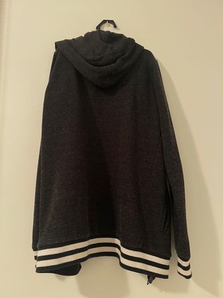 CHAQUETA DE CHÁNDAL GRIS OSCURO