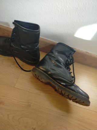 botas tipo Martens