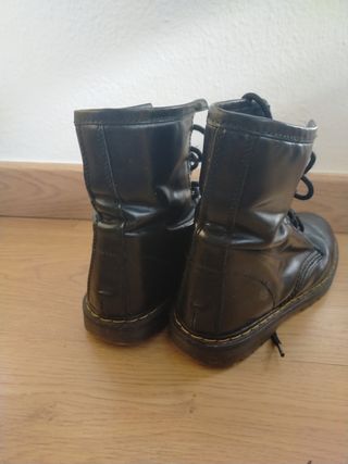 botas tipo Martens