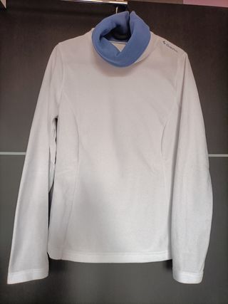 Polar blanco cuello alto