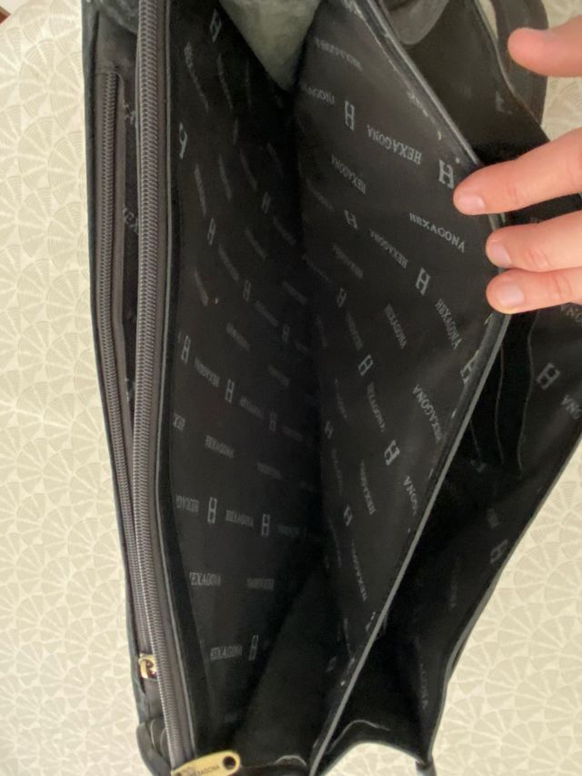 Maletin de piel negro Hexagona