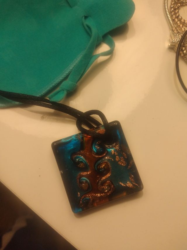 collana in vetro di murano.