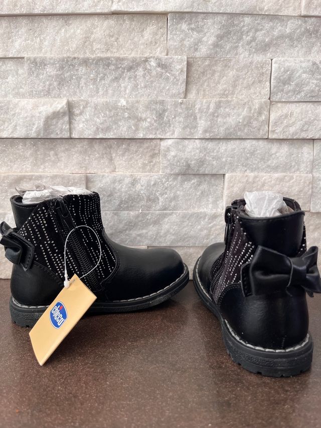 Botines negros Chicco