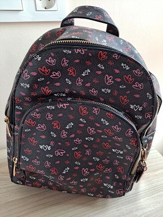 Mochila corazones mujer. Parfois