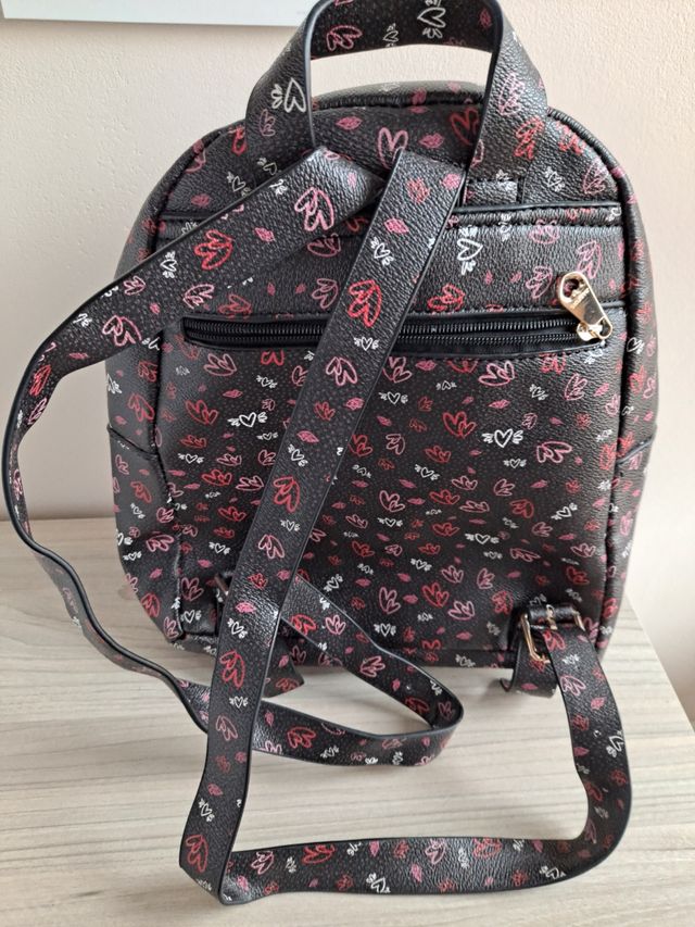 Mochila corazones mujer. Parfois