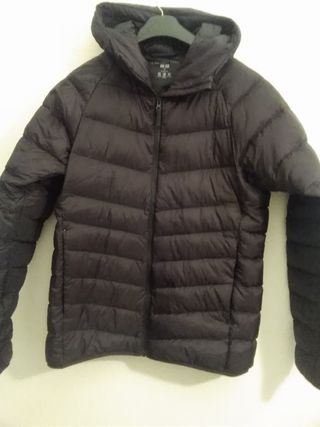 UNIQLO. Anorak plumifero Ultraligero.