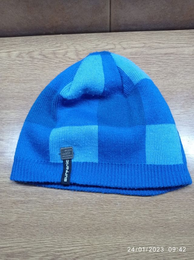 Gorro lana Surfanic.