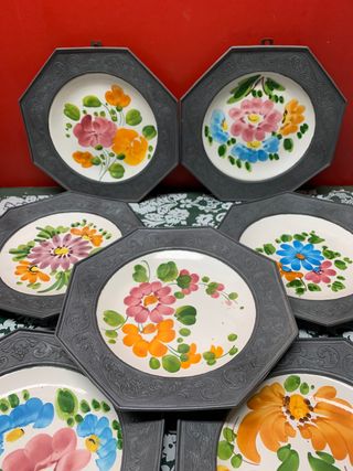 PLATOS DE PELTRE Y CERÁMICA DECORATIVOS