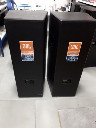 Alquiler de Altavoces Equipo JBL Eon 1.000W/Rms