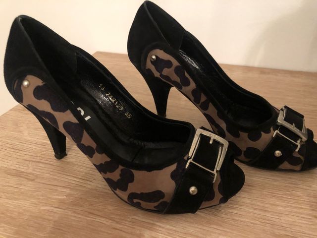 Zapatos tacón de ante