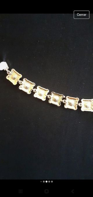 pusera nueva con etiqueta de mara.