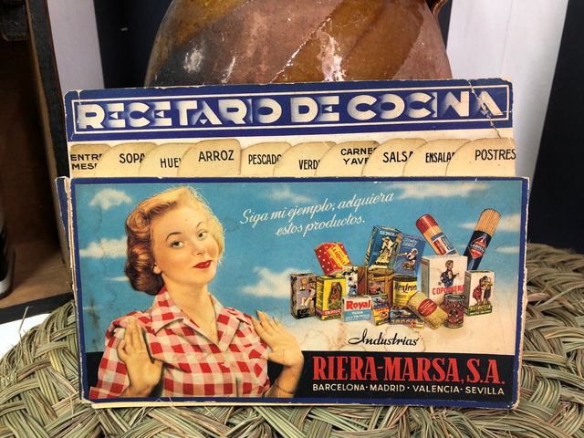 Vecchio libro di cucina