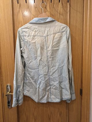 Camisa vaquera Stradivarius