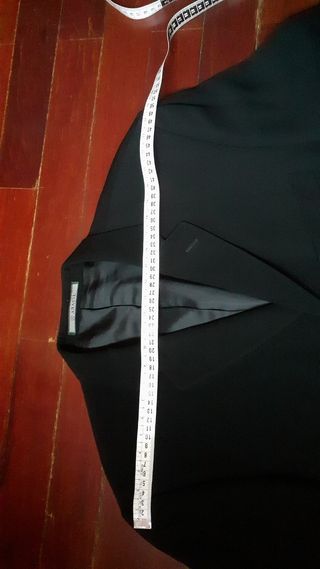 Traje de novio impecable marca Aracil