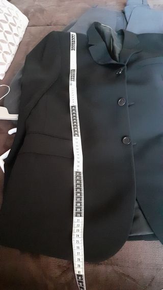 Traje de novio impecable marca Aracil