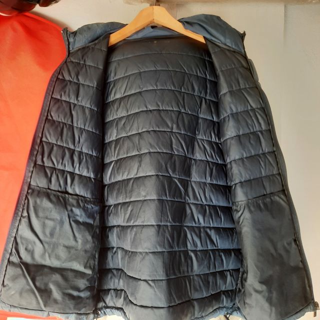 Cazadora Azul Álvaro Moreno