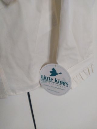Camisa beige. Talla 6 años. Nueva a estrenar.
