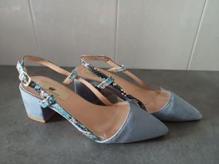Zapatos azules