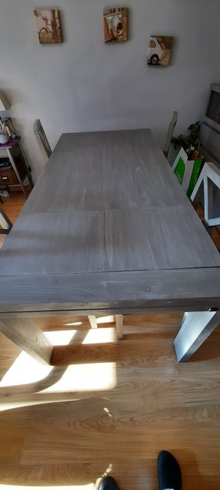 Mesa de salón + 4 sillas de Banak importa