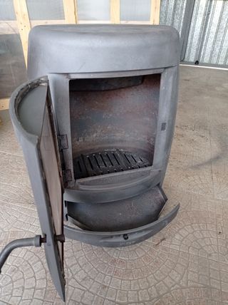 Estufa de leña Invicta