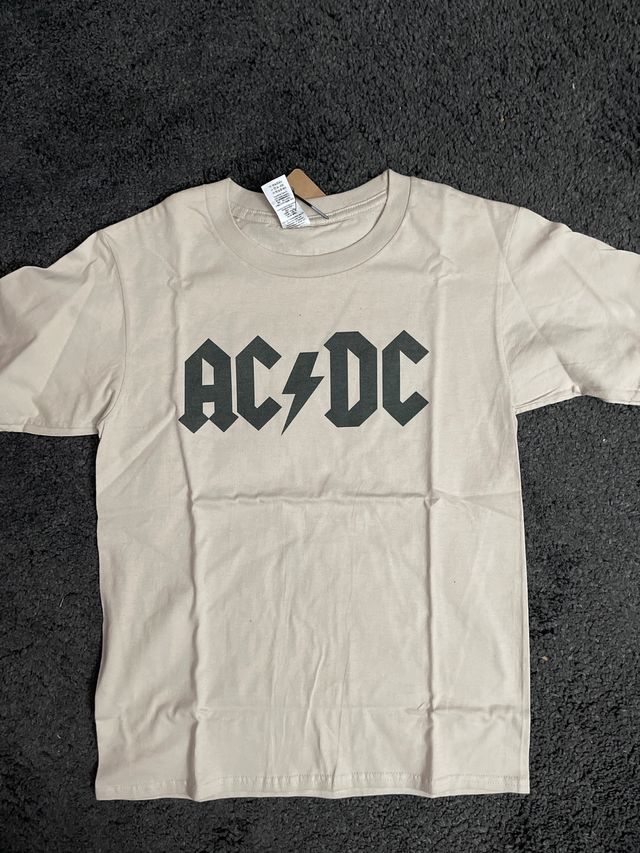 CAMISETA AC/DC BEBE - NUEVA