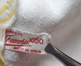 Pitet nina Famosa / Babero muñeca Famosa