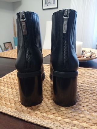 Botines Bershka. Talla 39