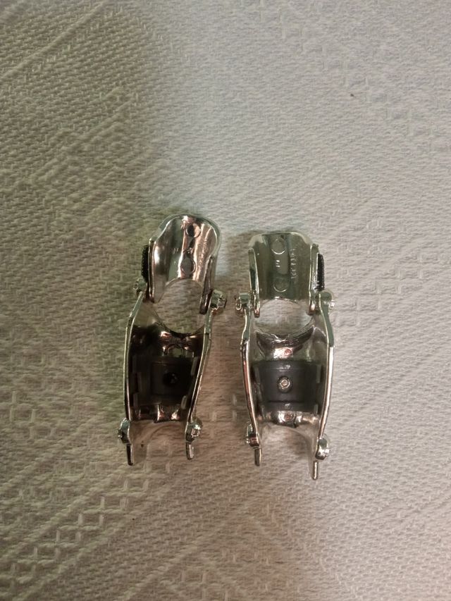 Motoraton espacial Armadura Piernas