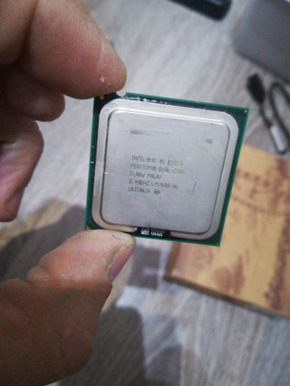 procesador Intel dual core E2220 2.4ghz