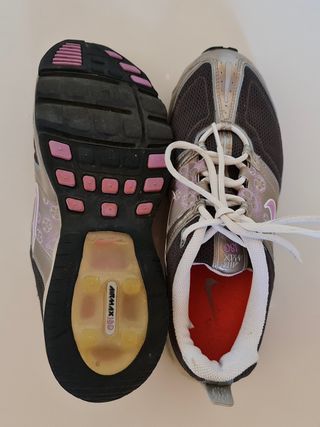 Zapatillas NIKE AirMax180 T 39