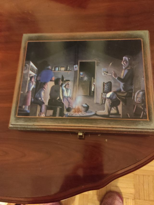 cajas decorativas  8€ cada una