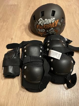 Casco mas protectores Skate patinetes
