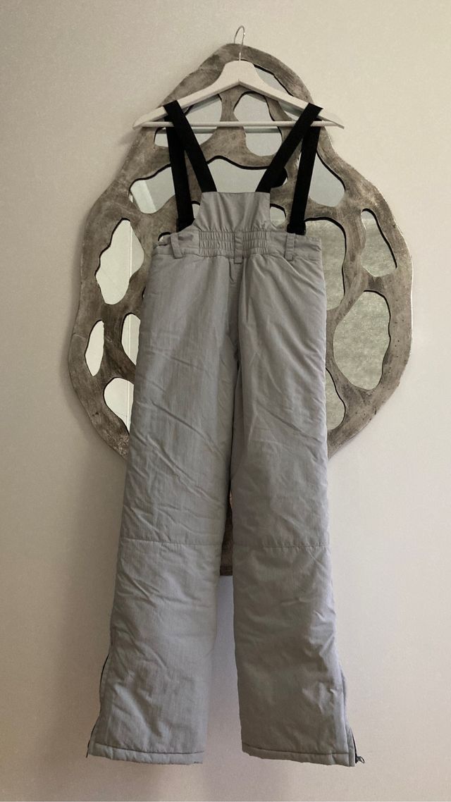 Pantalón de Sky. Talla 11-12